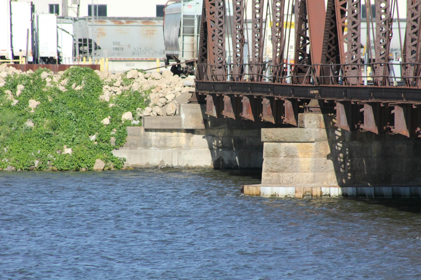 East abutment